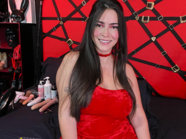 ChristineBray - Live Sex Cam - 18797066
