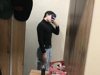 ArtemOof - Live Sex Cam - 18798302