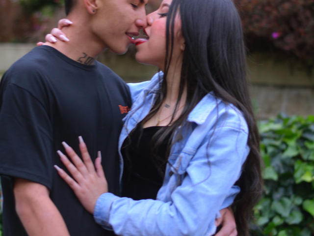 KylieAndJustin - Live porn &amp; sex cam - 18811362