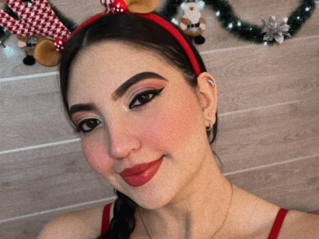 MeganHils - Live sex cam - 18813930