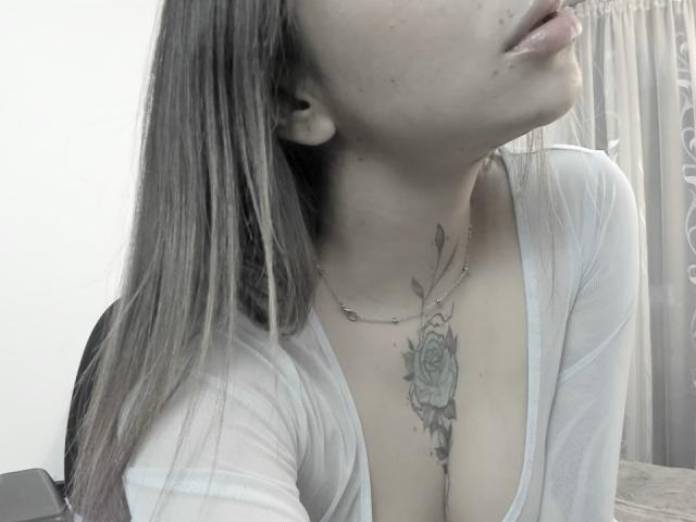 KayMt - Live sex cam - 18815566