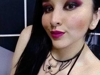 AliceFoxiy - Live sex cam - 18822238