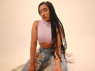 SoffiaHall - Live Sex Cam - 18835858
