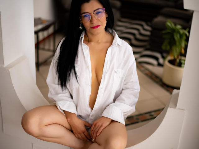 SophiaCruz - Live porn &amp; sex cam - 18842014