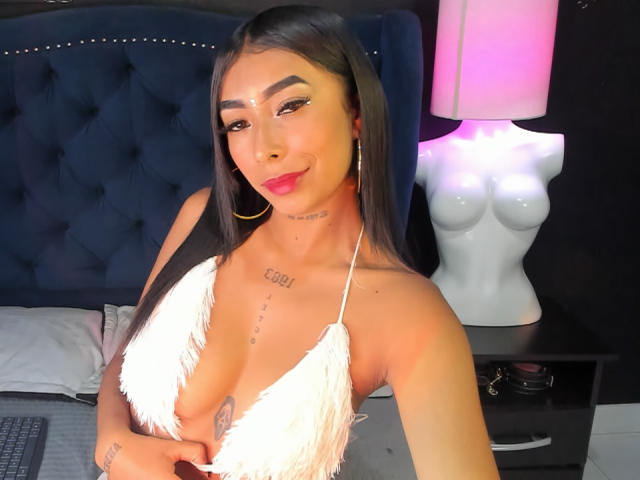 MaddyRyan - Live sex cam - 18844166