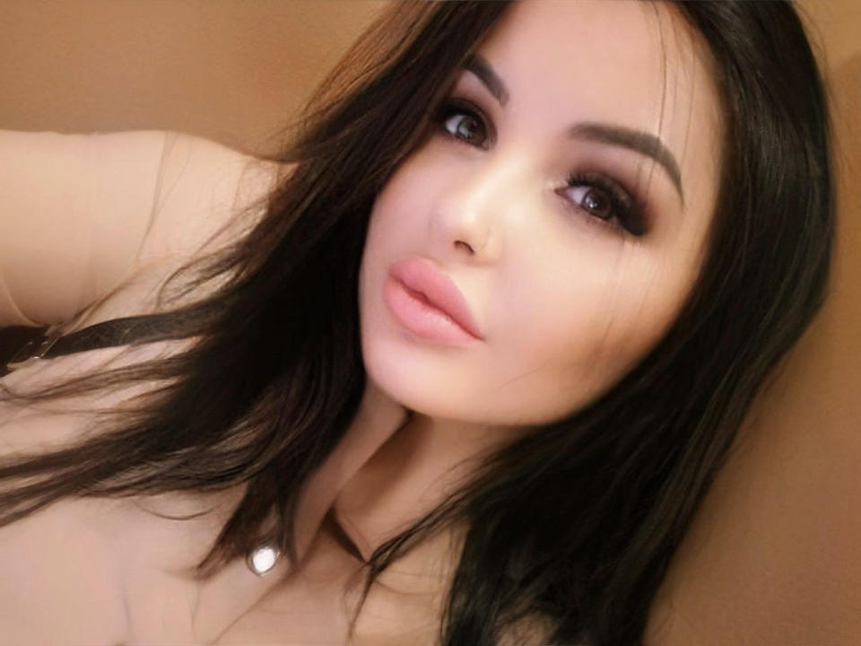 LisaTaylors - Live Sex Cam - 18846390