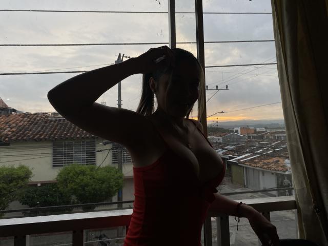 GabriellaFox - Live sexe cam - 18848498