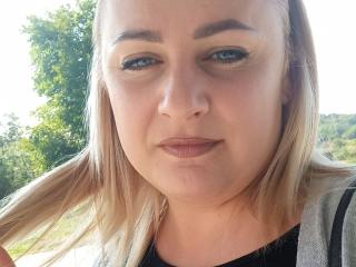 VenaBrigzhet - Live Sex Cam - 18853458