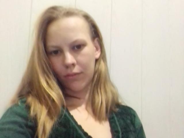 DorrieMax - Live Sex Cam - 18854170