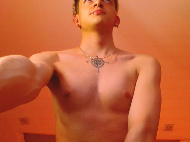 BastianLeonis - Live sexe cam - 18854330