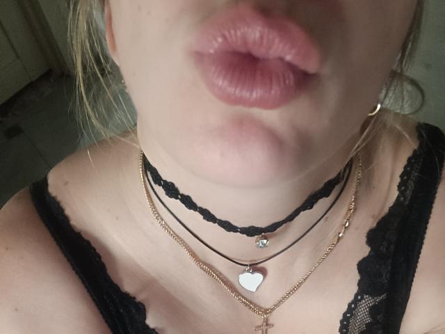 DanielaAdore - Sexe cam en vivo - 18856866