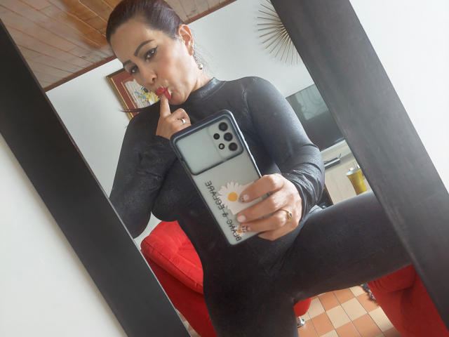 MelissaDelici - Live Sex Cam - 18867482