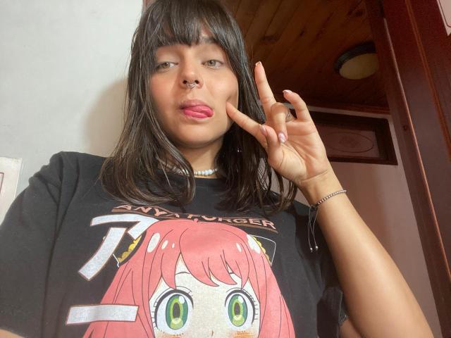 NicollSanchez - ライブポルノ&amp;セックスカム - 18870322