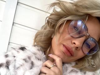 FantasyMonica - Live Sex Cam - 18872190
