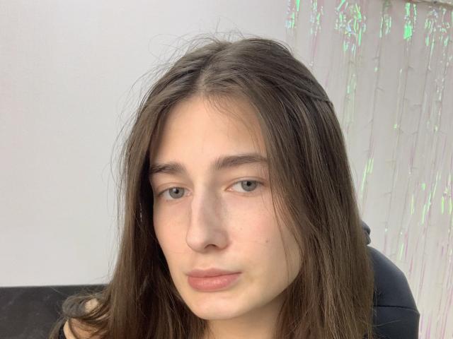 MoonLiza - Live sex cam - 18880418