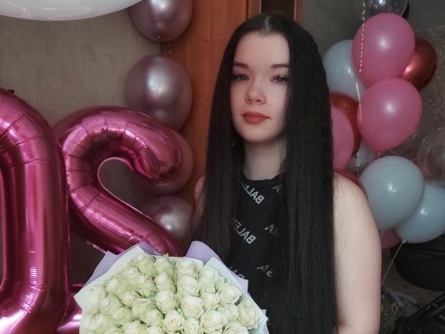 SibLucky - Live sex cam - 18887970