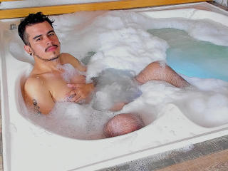 SalvattoreCos - Live Sex Cam - 18899062