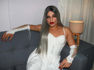 BellaDyGaless - Live sex cam - 18900434