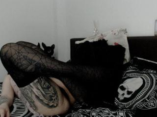 InkedBabeKitty - Live porn & sex cam - 18900902