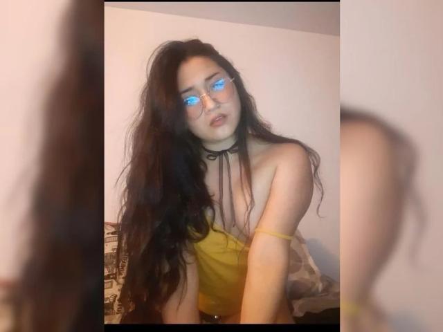 SheryKendall - Live sexe cam - 18903982