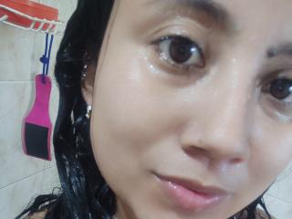 AngelaSexyCute - Live Sex Cam - 18909494