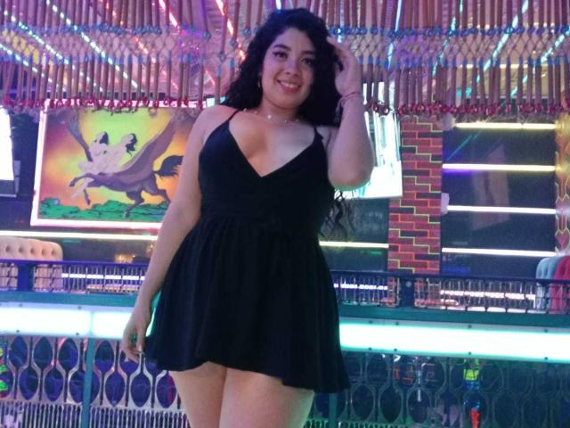 AgathaColinss - Live porn &amp; sex cam - 18911858