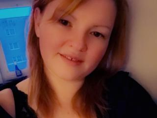 AimeeRock - Live Sex Cam - 18915730