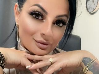 SelenaVixen - Live porn &amp; sex cam - 18931370