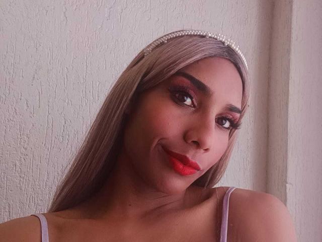 MadisonQueen - Sexe cam en vivo - 18935862