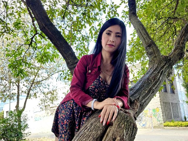 JainaRogers - Live porn &amp; sex cam - 18942894