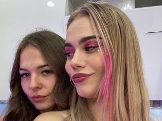 VikiVanessa - Live Sex Cam - 18944406
