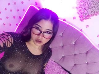 LisaHardy - Live porn &amp; sex cam - 18946482