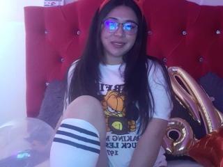 EmmaBacker - Live Sex Cam - 18959990