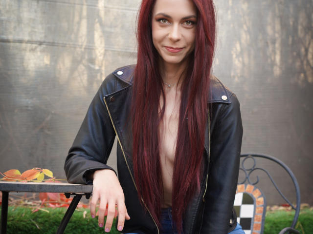 CindeFunRella - Live porn &amp; sex cam - 18966394