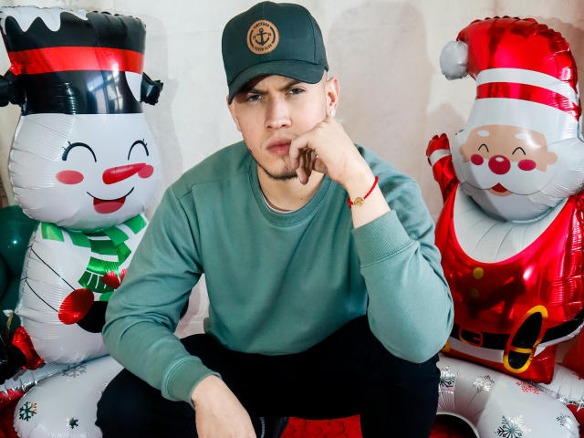 SebastiianMaxime - Live sex cam - 18971326