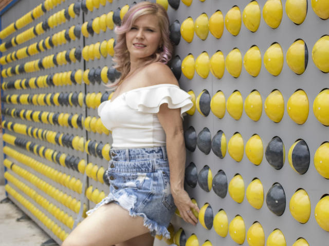 TinaCharter - Live sex cam - 18974206