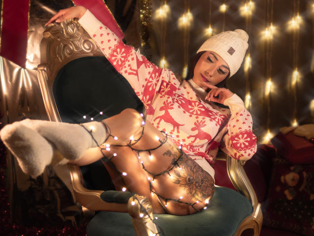 AnyaJay - сексуальная веб-камера в реальном времени - 18975722