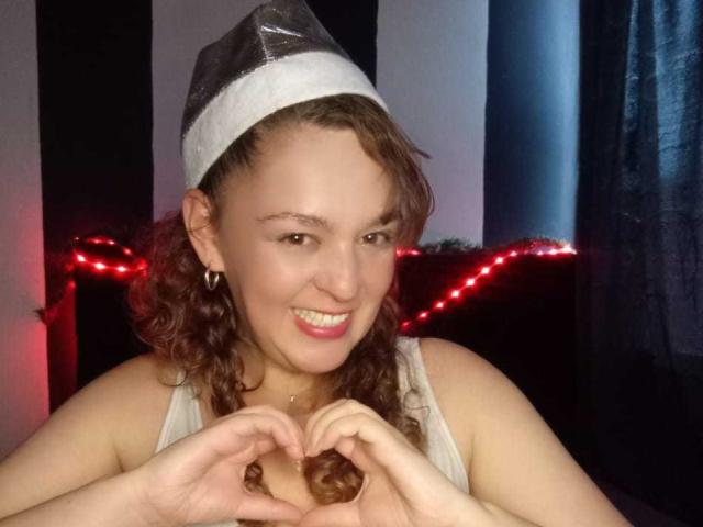 AmandaHotL - Live sexe cam - 18977322