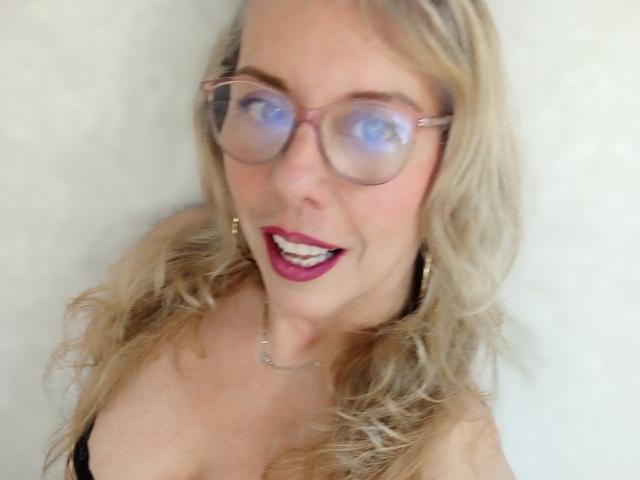 Khharha - Live porn &amp; sex cam - 18978702