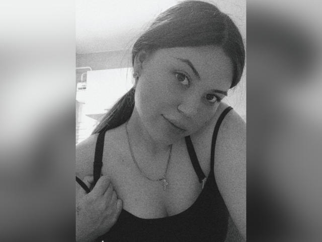 GinaSweetAh - Live sex cam - 18982582