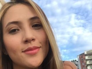 SweetAppleRed - Sexe cam en vivo - 18985774