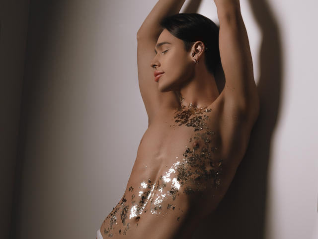 RobbyHot - Camera khiêu dâm &amp; quyến rũ trực tiếp - 18989110