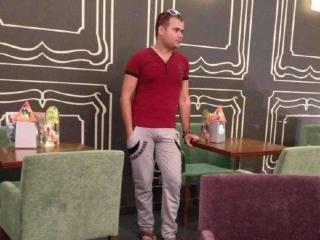 KennethRoy - Live Sex Cam - 18995670