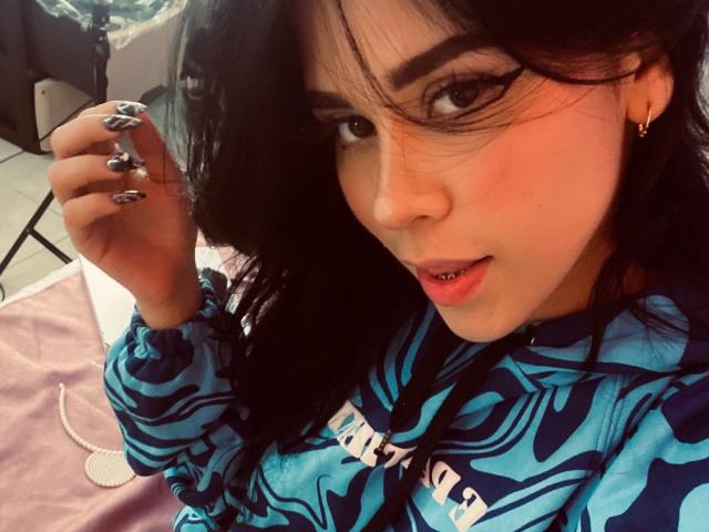 KeriAnn - Live porn &amp; sex cam - 18999890