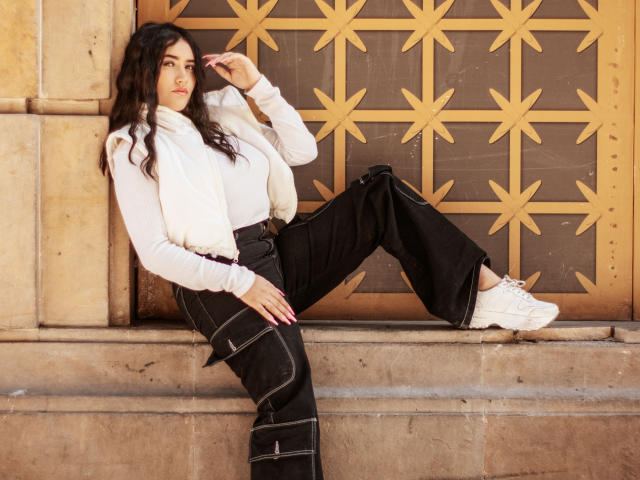 VeronicaWins - Live porn &amp; sex cam - 19000054