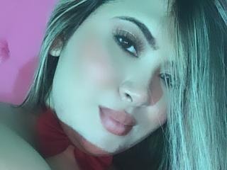 AlysonMyers - Live Sex Cam - 19003826