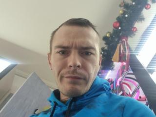 BrianEffect - Live sex cam - 19004782