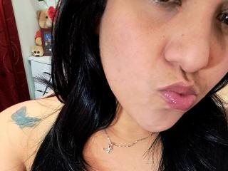 VivianaThomson - Live Sex Cam - 19004970