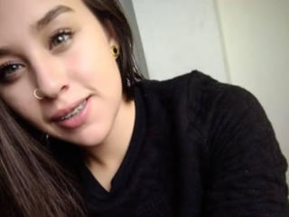 DejaVuSaenz - Sexe cam en vivo - 19009722