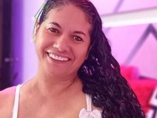 AngelinaJones - Live sexe cam - 19019494